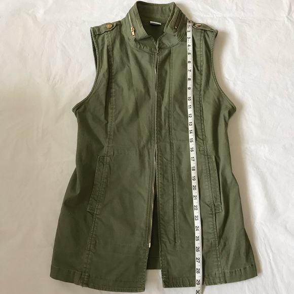 CAbi Explorer Green Utility Vest - Picture 6 of 11